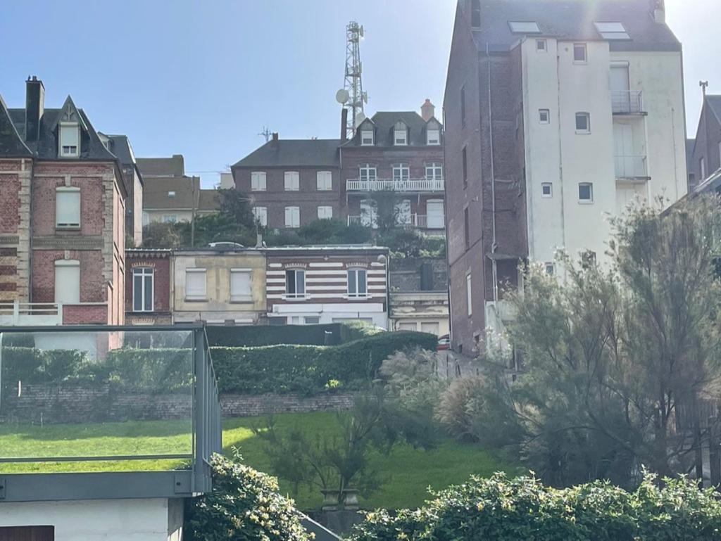Ferienwohnung La Belle Etoile Ault Exterior foto